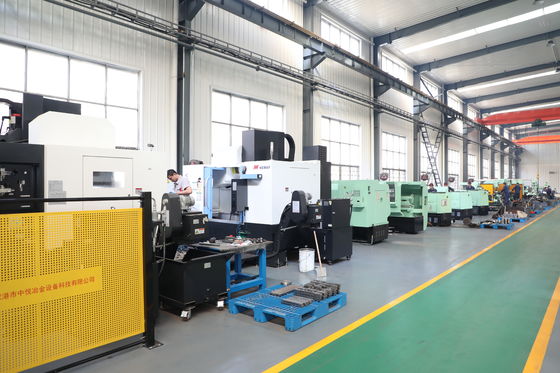 Ελασματοποιημένος εν ψυχρώ σωλήνας λουρίδων χάλυβα που κατασκευάζει τη μηχανή με το σε απευθείας σύνδεση τέρμα