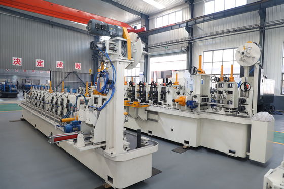 Κοίλος κυλώντας μύλος σωλήνων τμημάτων γύρω από το σωλήνα με το γαλβανισμένο χάλυβα