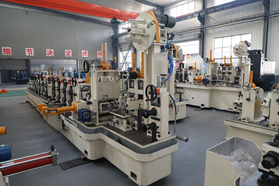 Κοίλος κυλώντας μύλος σωλήνων τμημάτων γύρω από το σωλήνα με το γαλβανισμένο χάλυβα